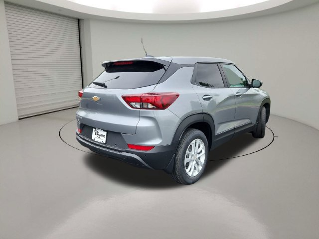 New 2026 Chevrolet TrailBlazer LS w/ LS Convenience Package FWD image 7