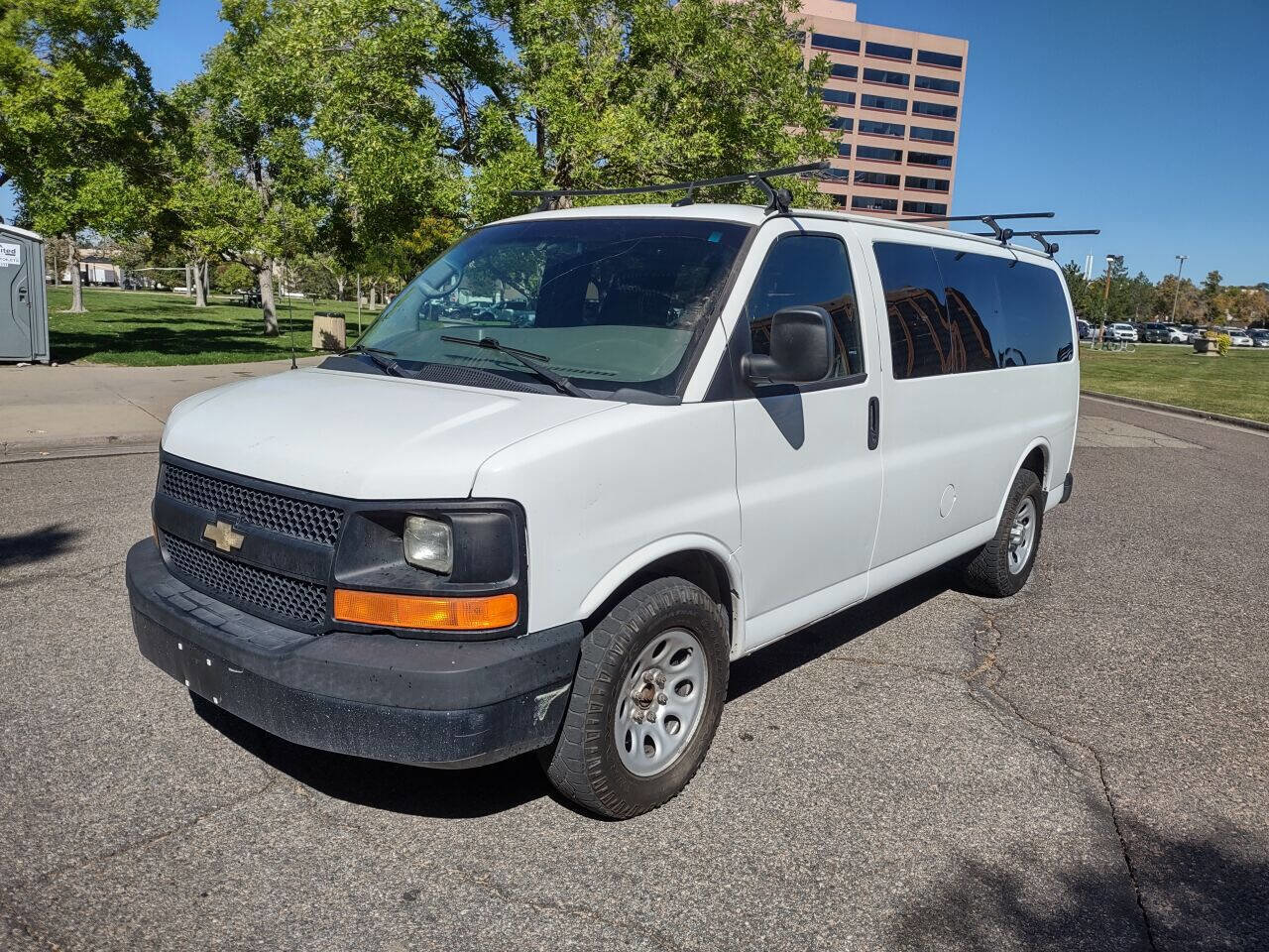 Used 2014 Chevrolet Express 1500 LS image 4