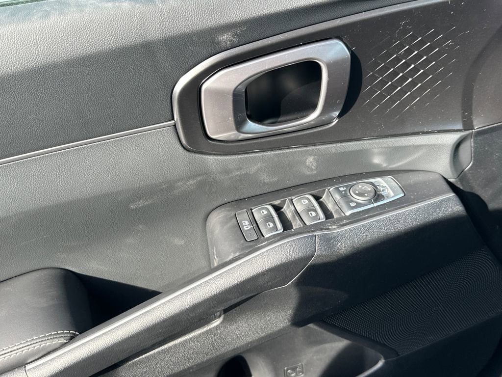 New 2026 Kia Sorento S AWD/4WD image 10