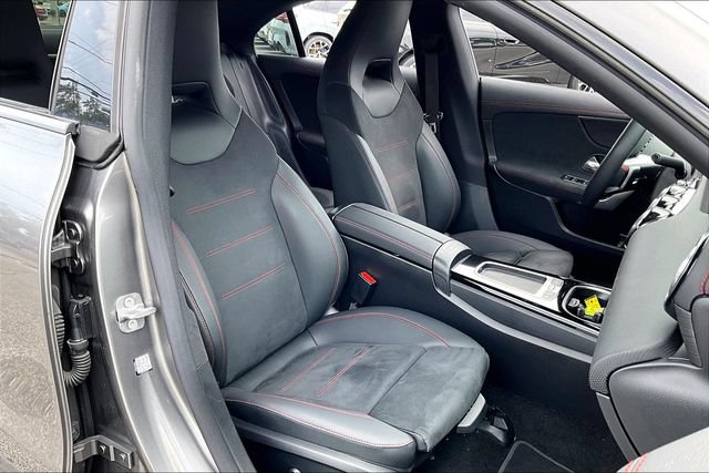 Certified 2025 Mercedes-Benz CLA 250 image 30