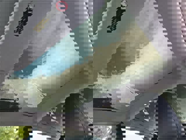 Used 2019 Tesla Model 3 Standard Range Plus image 19