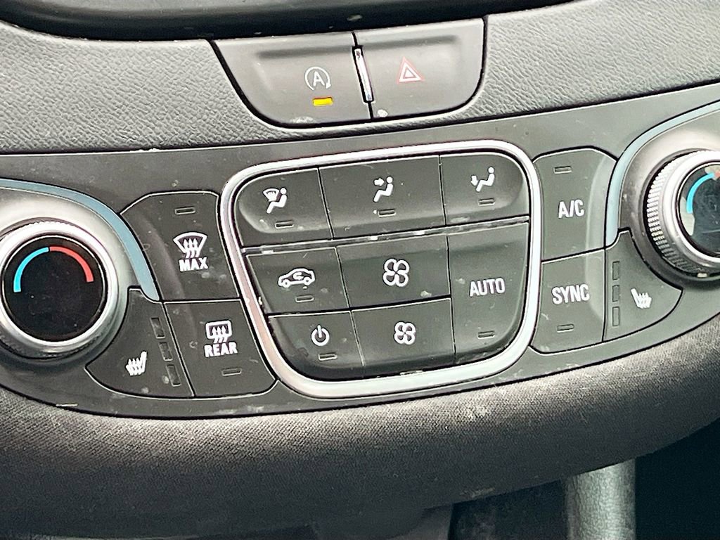 Used 2025 Chevrolet Malibu LT FWD image 15