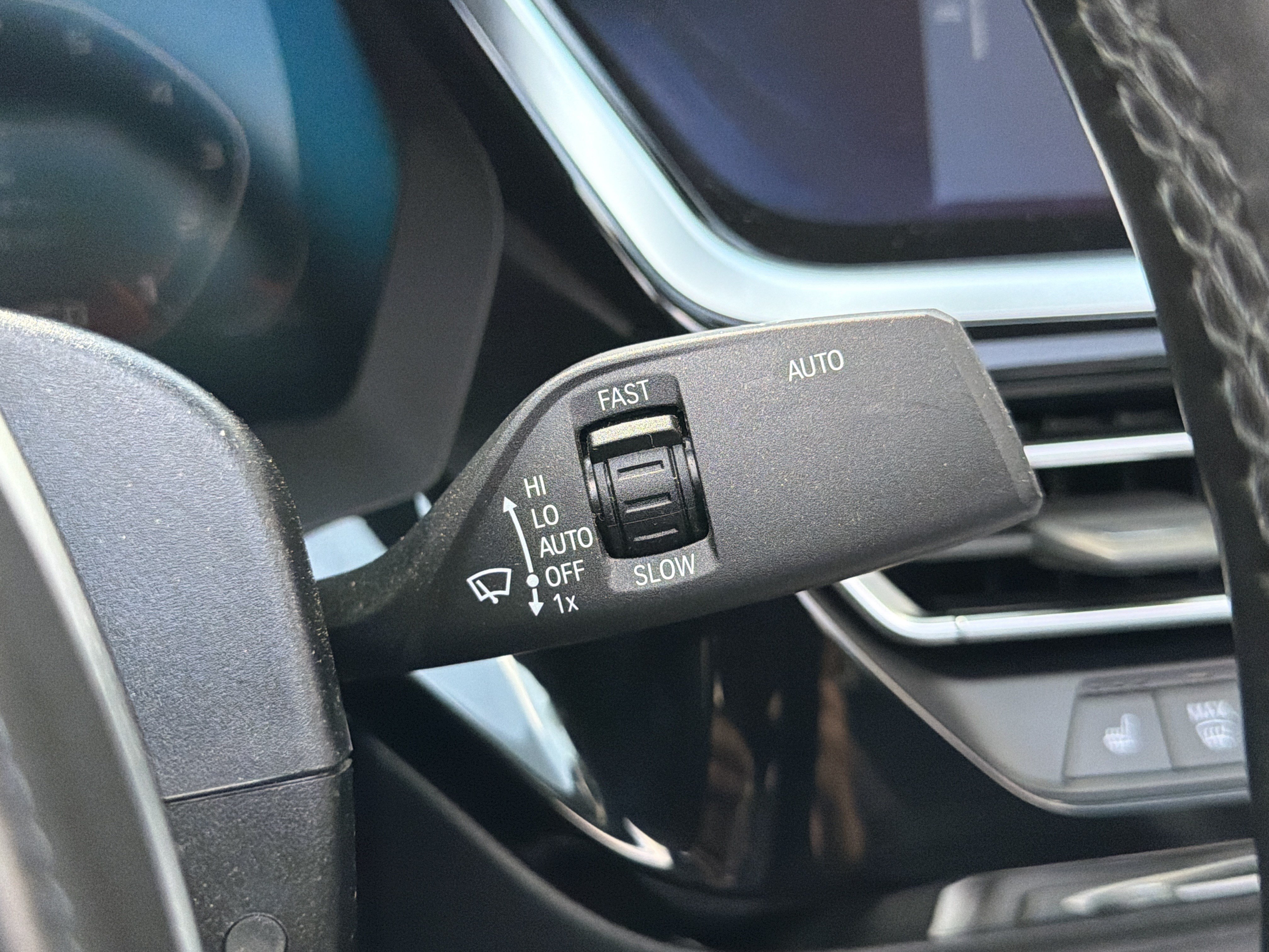 Used 2022 BMW Z4 M40i RWD image 27