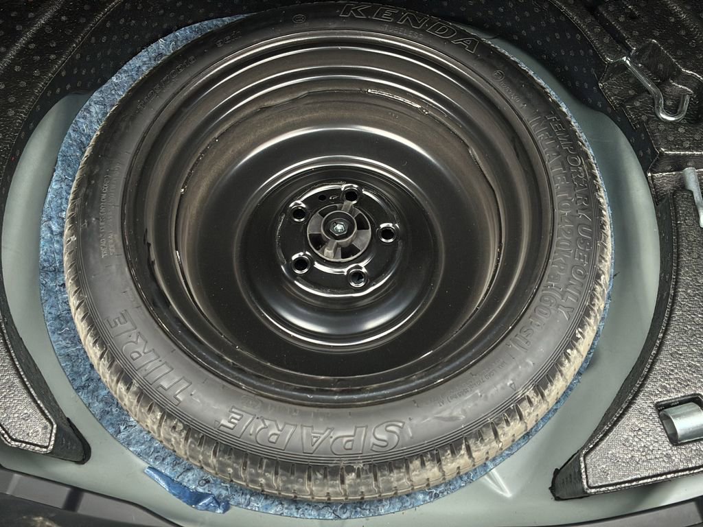 Used 2024 MAZDA MAZDA3 s image 34