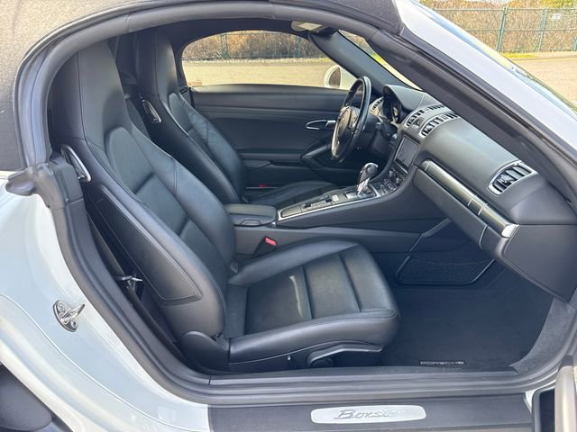 Used 2014 Porsche Boxster image 14