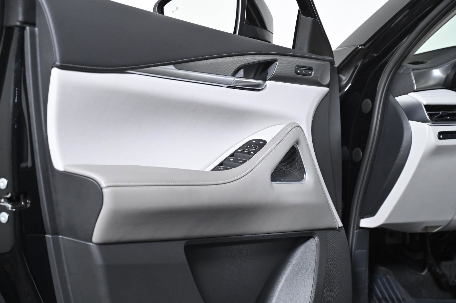 Certified 2026 INFINITI QX60 Luxe w/ Cargo Package image 36