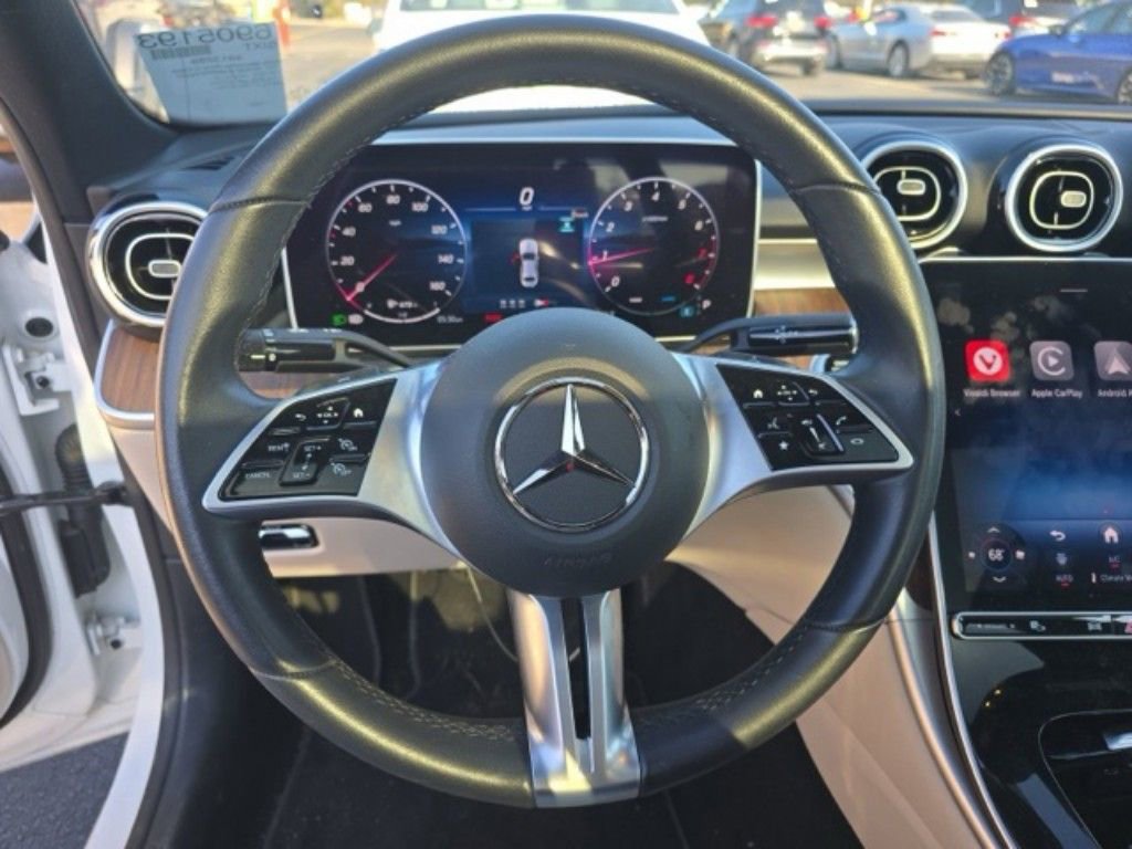 Used 2025 Mercedes-Benz C 300 4MATIC Sedan image 15