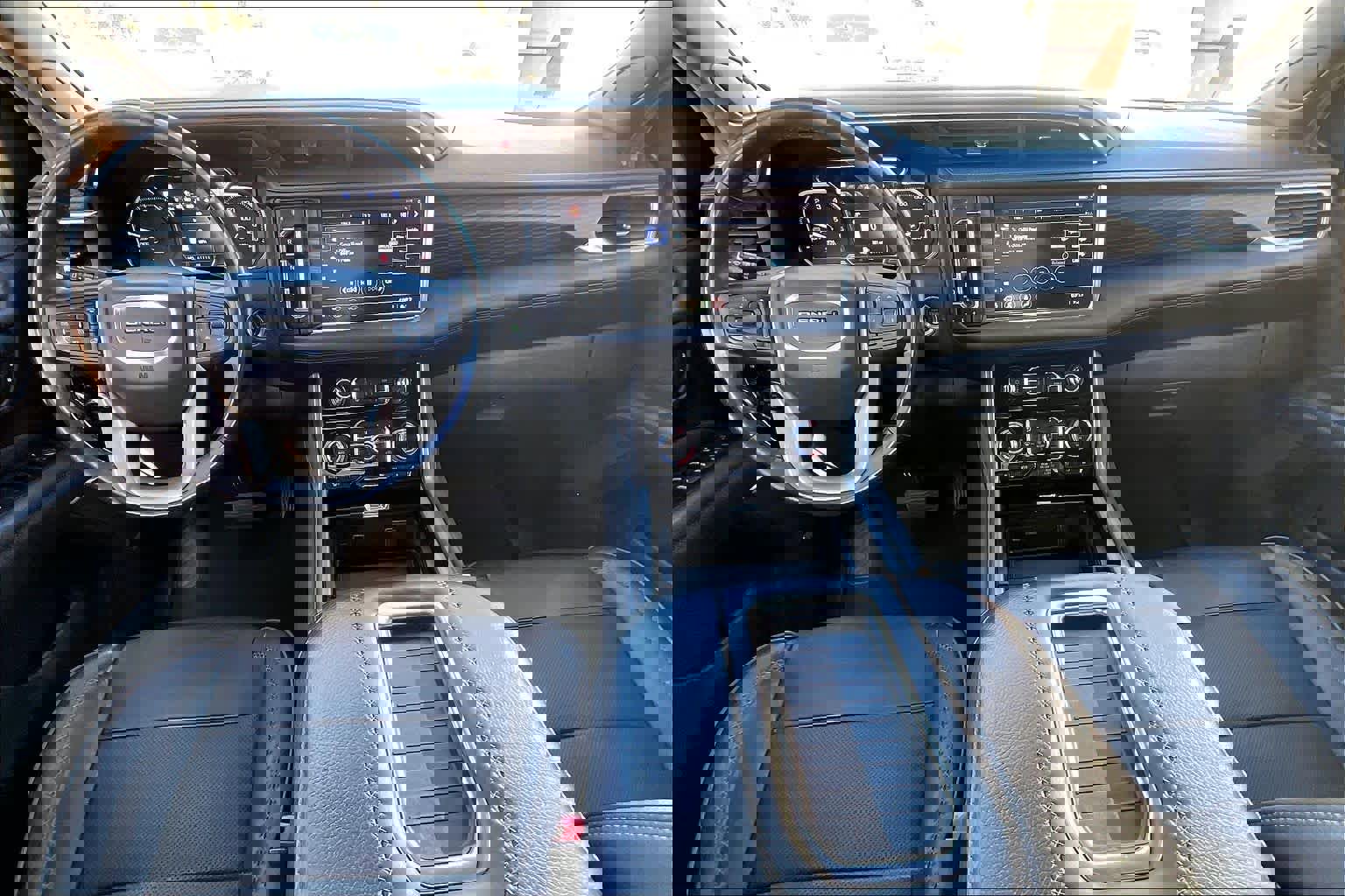 Certified 2021 GMC Yukon Denali w/ Denali Premium Package image 30