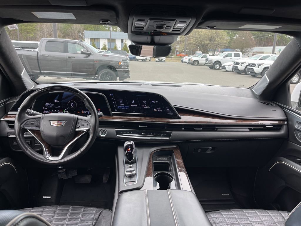 Used 2023 Cadillac Escalade ESV Sport Platinum image 8