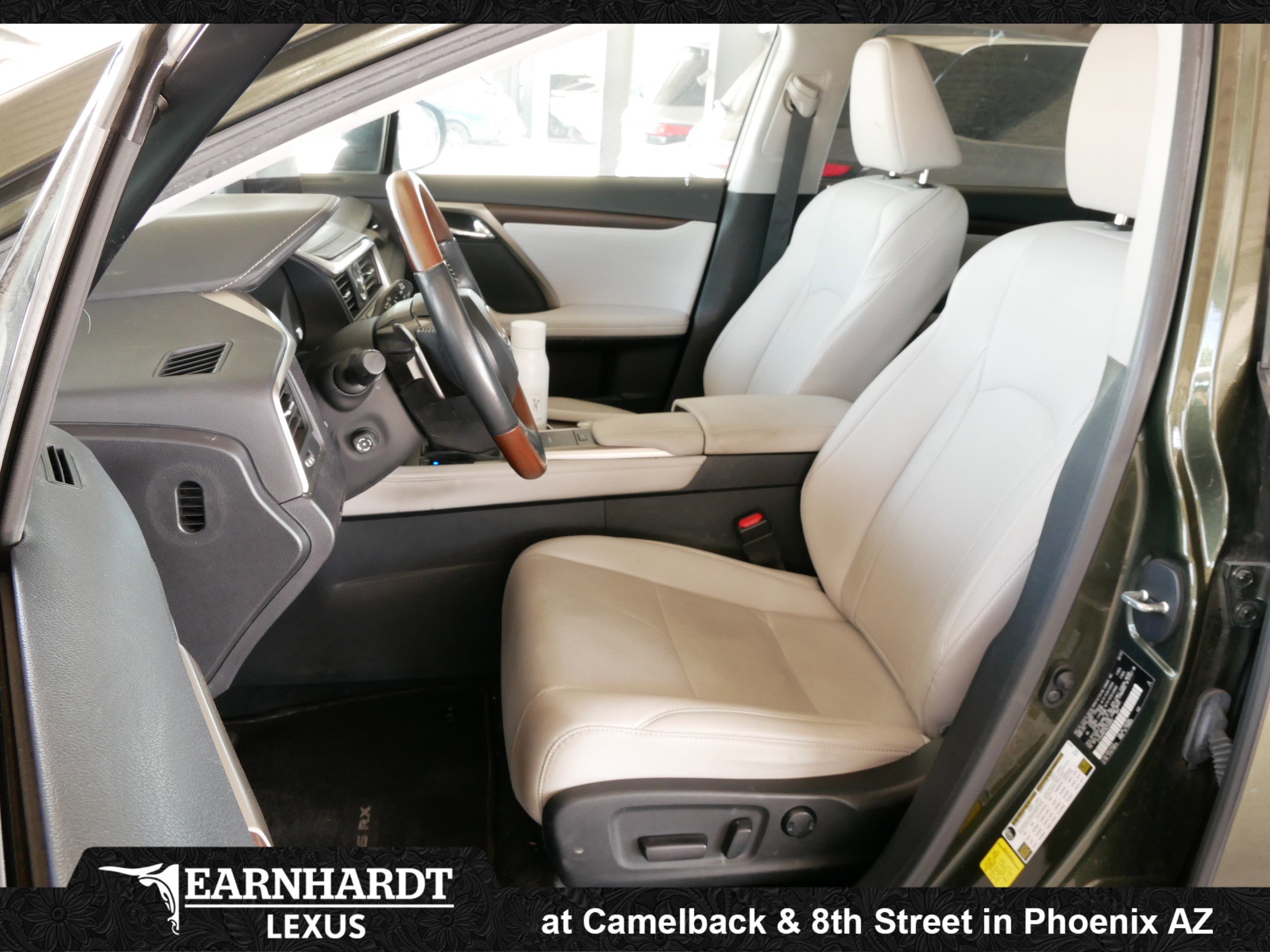 Certified 2022 Lexus RX 350 FWD w/ Premium Package image 2
