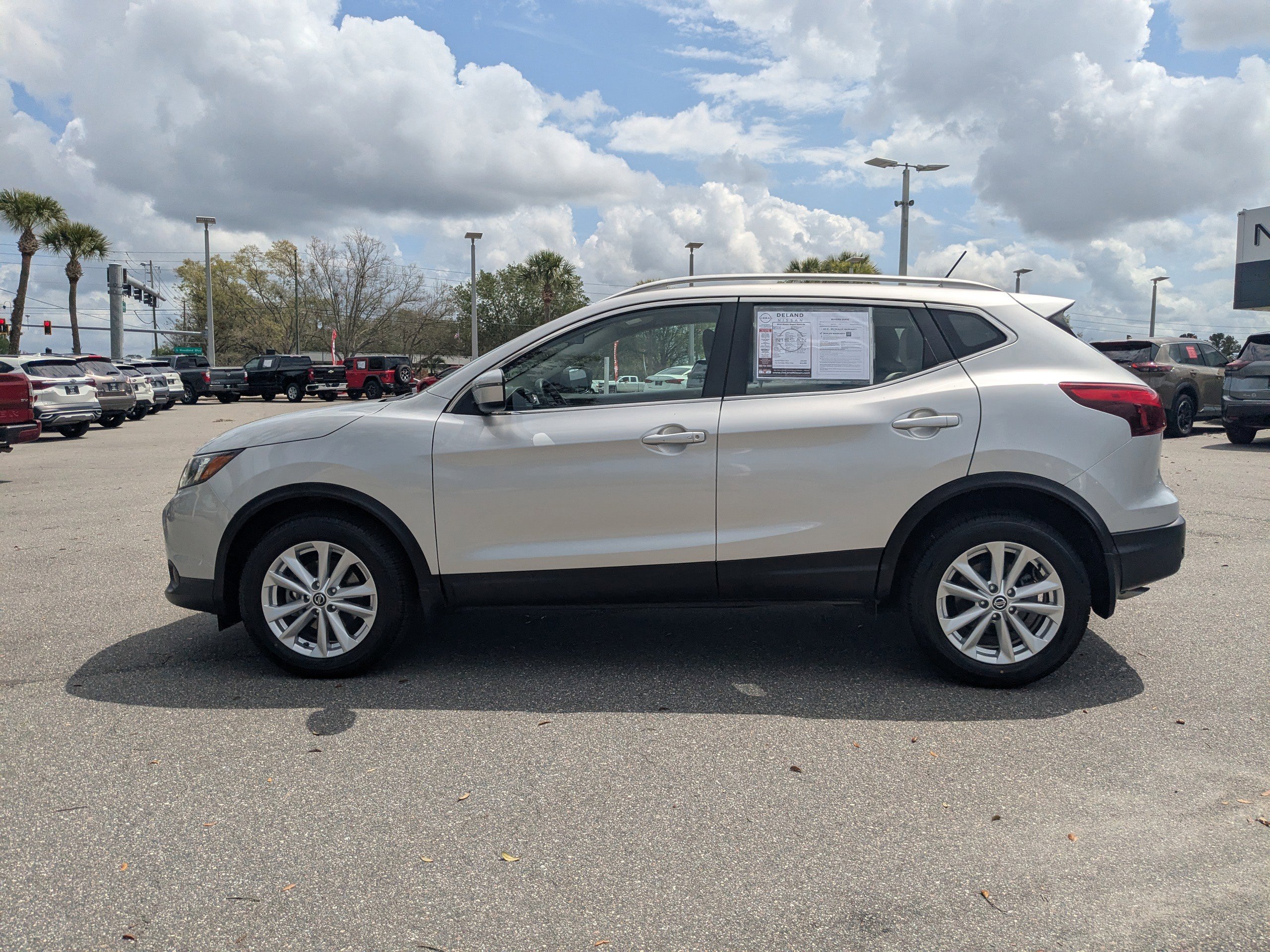 Used 2019 Nissan Rogue Sport SV image 7