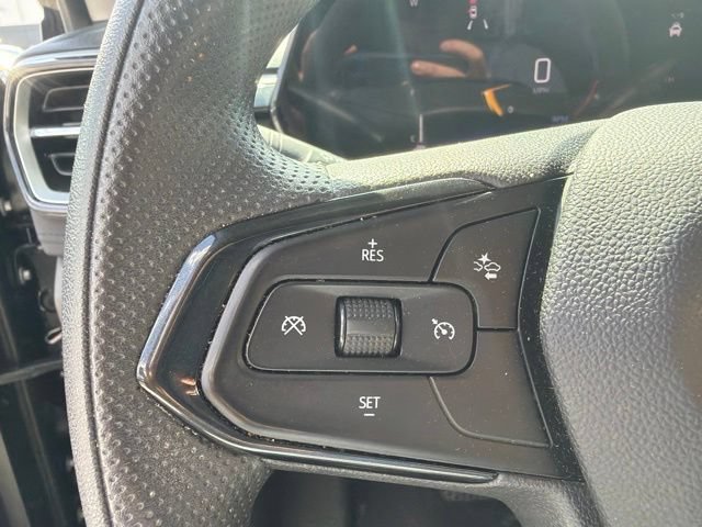 Used 2025 Chevrolet TrailBlazer LT AWD/4WD image 14