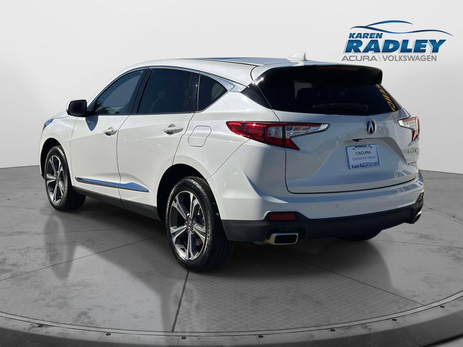 Certified 2025 Acura RDX w/ Technology Package AWD/4WD image 4