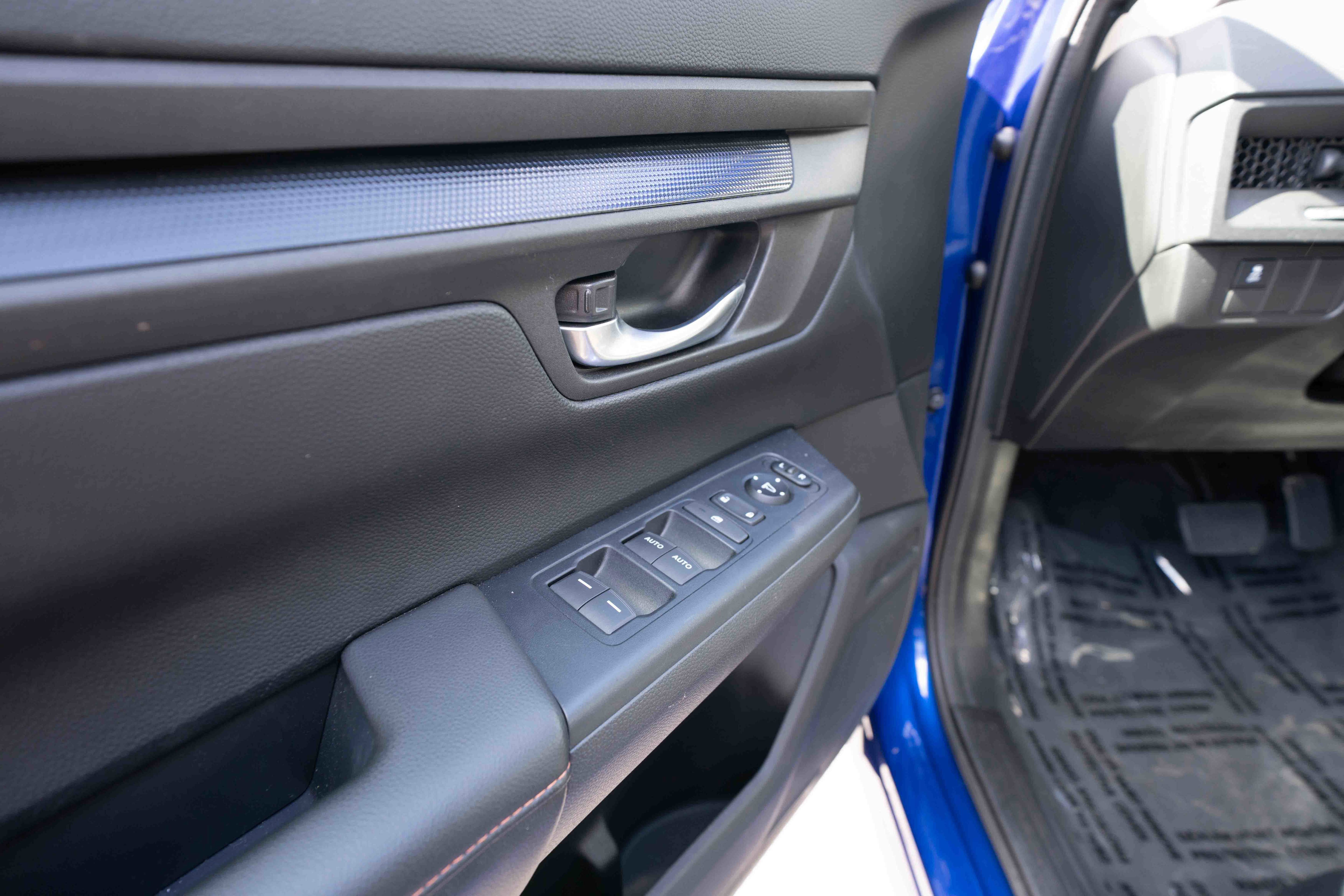 Used 2023 Honda CR-V Sport image 7