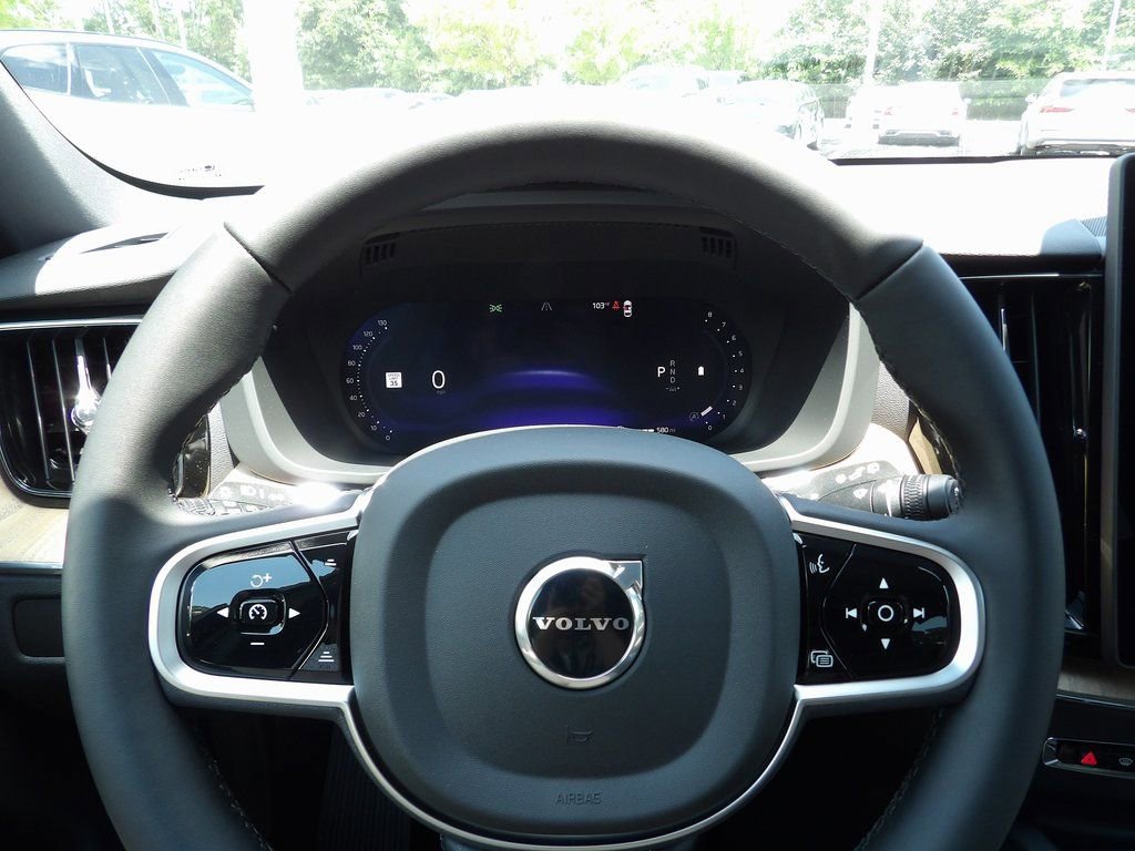 New 2026 Volvo XC60 B5 Plus w/ Protection Package Premier AWD/4WD image 17