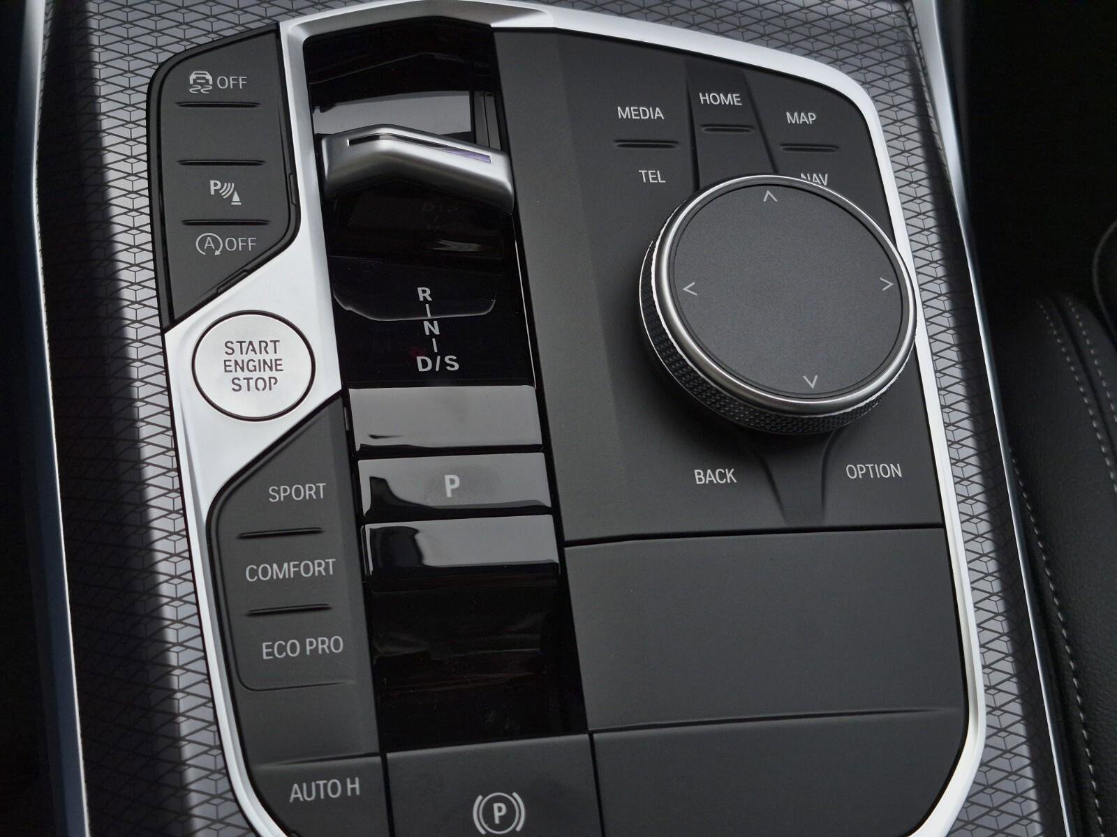 New 2026 BMW 330i xDrive Sedan w/ M Sport Package image 17