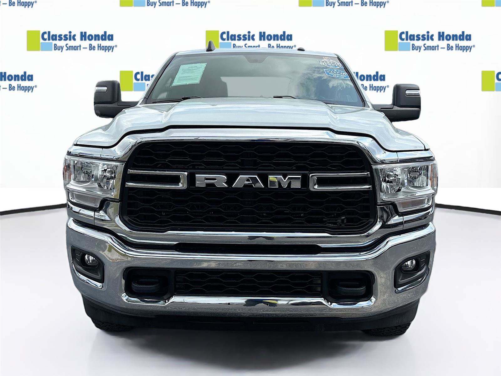 Used 2024 RAM 2500 Tradesman w/ Chrome Appearance Group image 2
