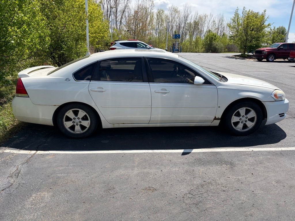 Used 2007 Chevrolet Impala LT w/ Luxury Edition Package FWD image 11