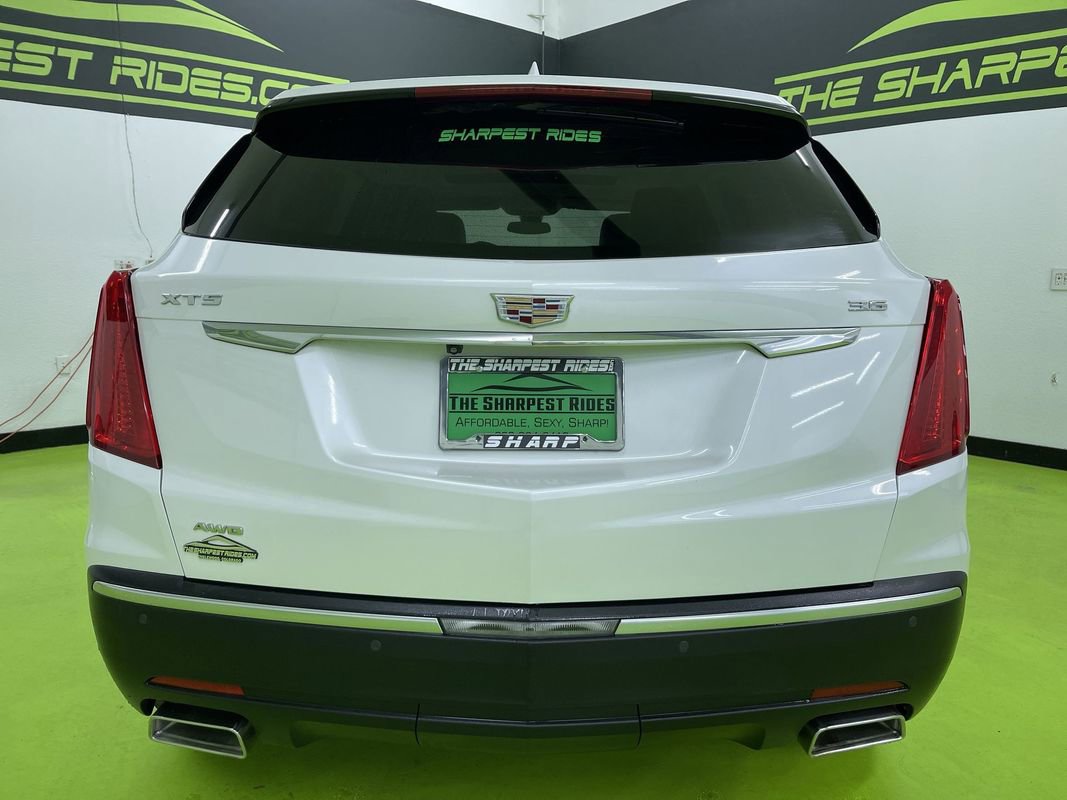 Used 2017 Cadillac XT5 Luxury w/ Driver Awareness Package image 8