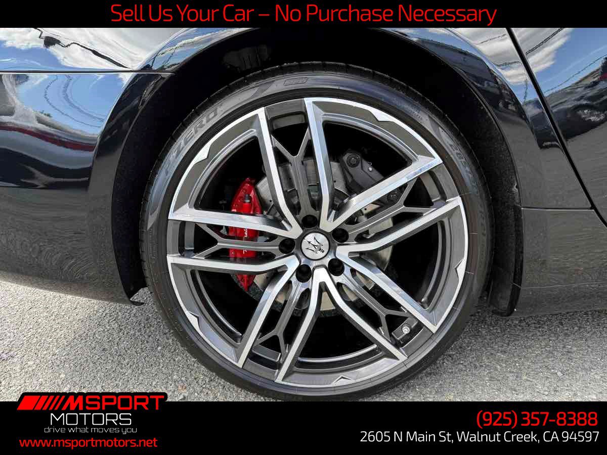Used 2021 Maserati Quattroporte S GranLusso RWD image 38
