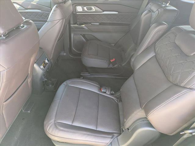 New 2026 Ford Explorer Platinum w/ LUX Leather Package AWD/4WD image 16