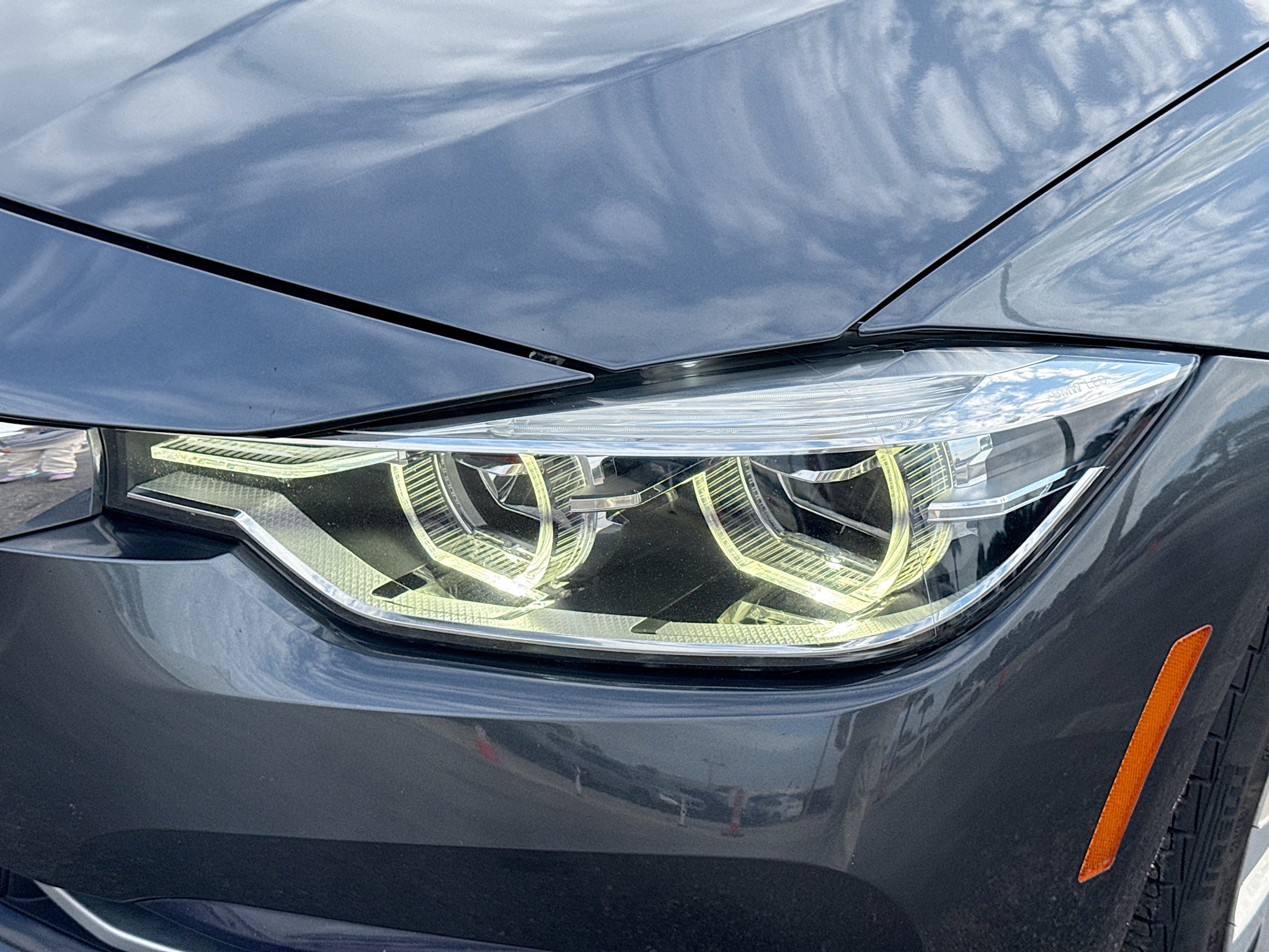 Used 2017 BMW 330i Sedan RWD image 9