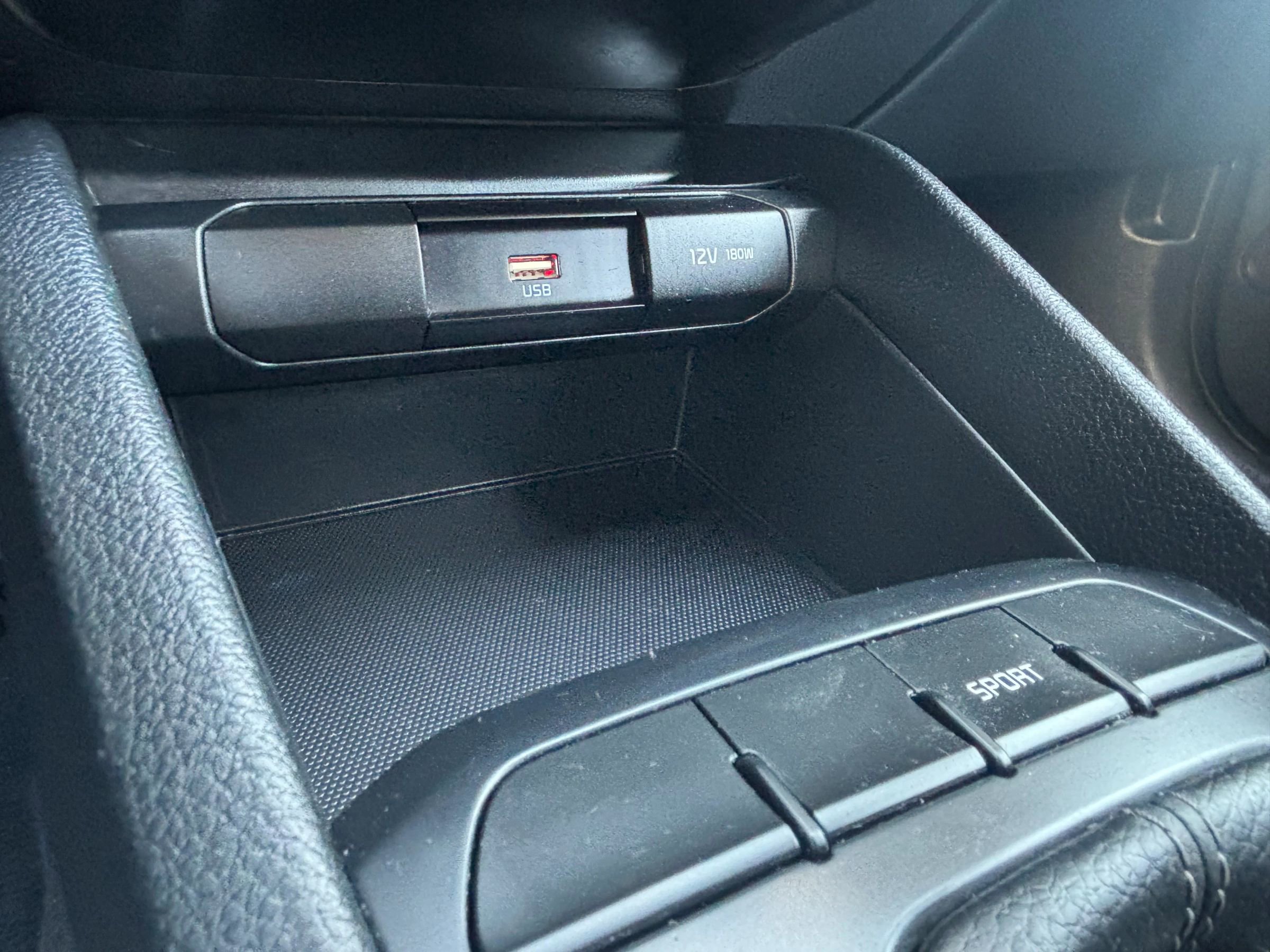 Used 2023 Kia Rio LX image 32