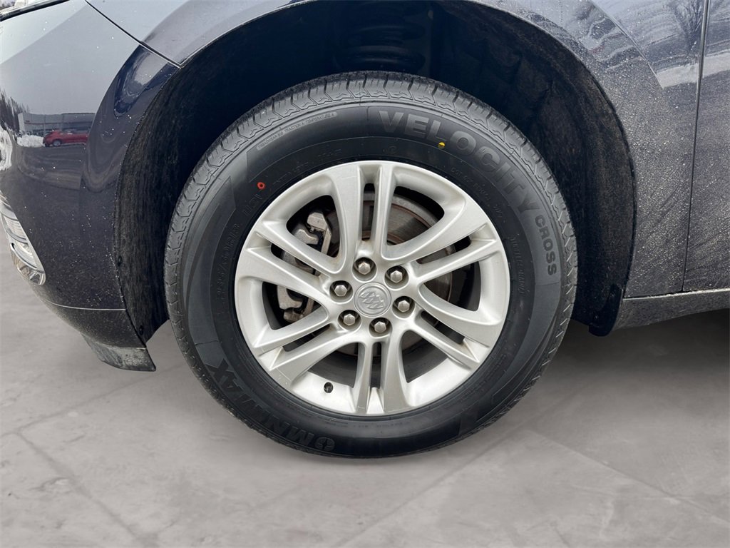 Used 2020 Buick Enclave Essence image 14