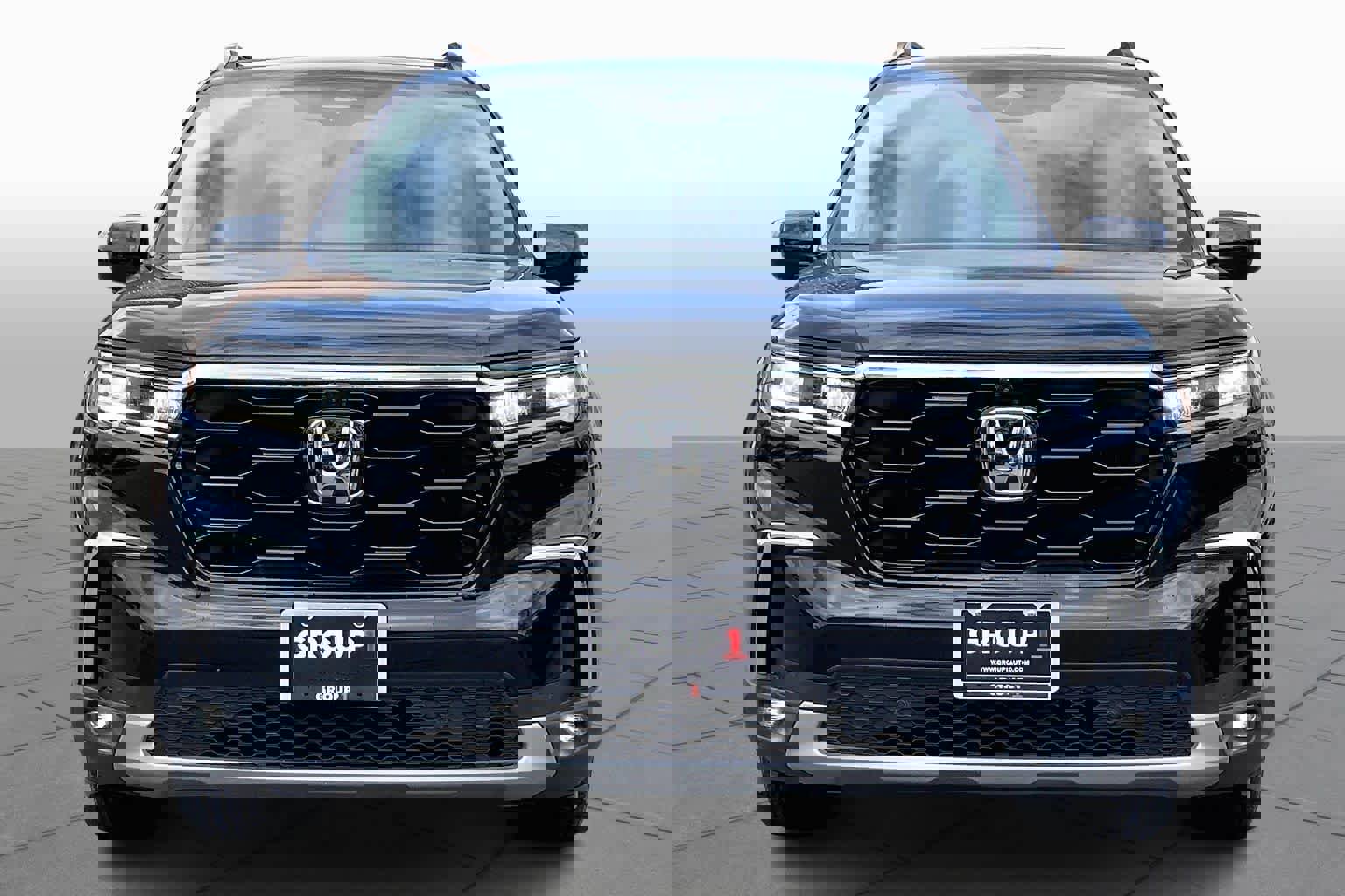 Used 2024 Honda Pilot Elite image 4