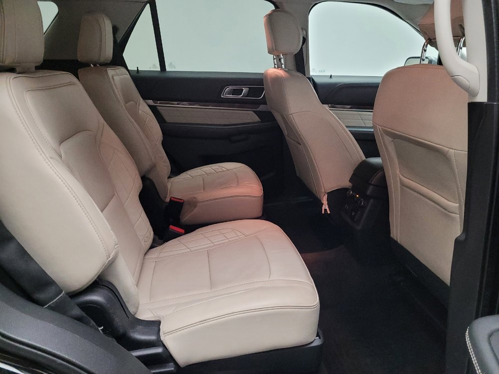 Used 2016 Ford Explorer Platinum AWD/4WD image 19