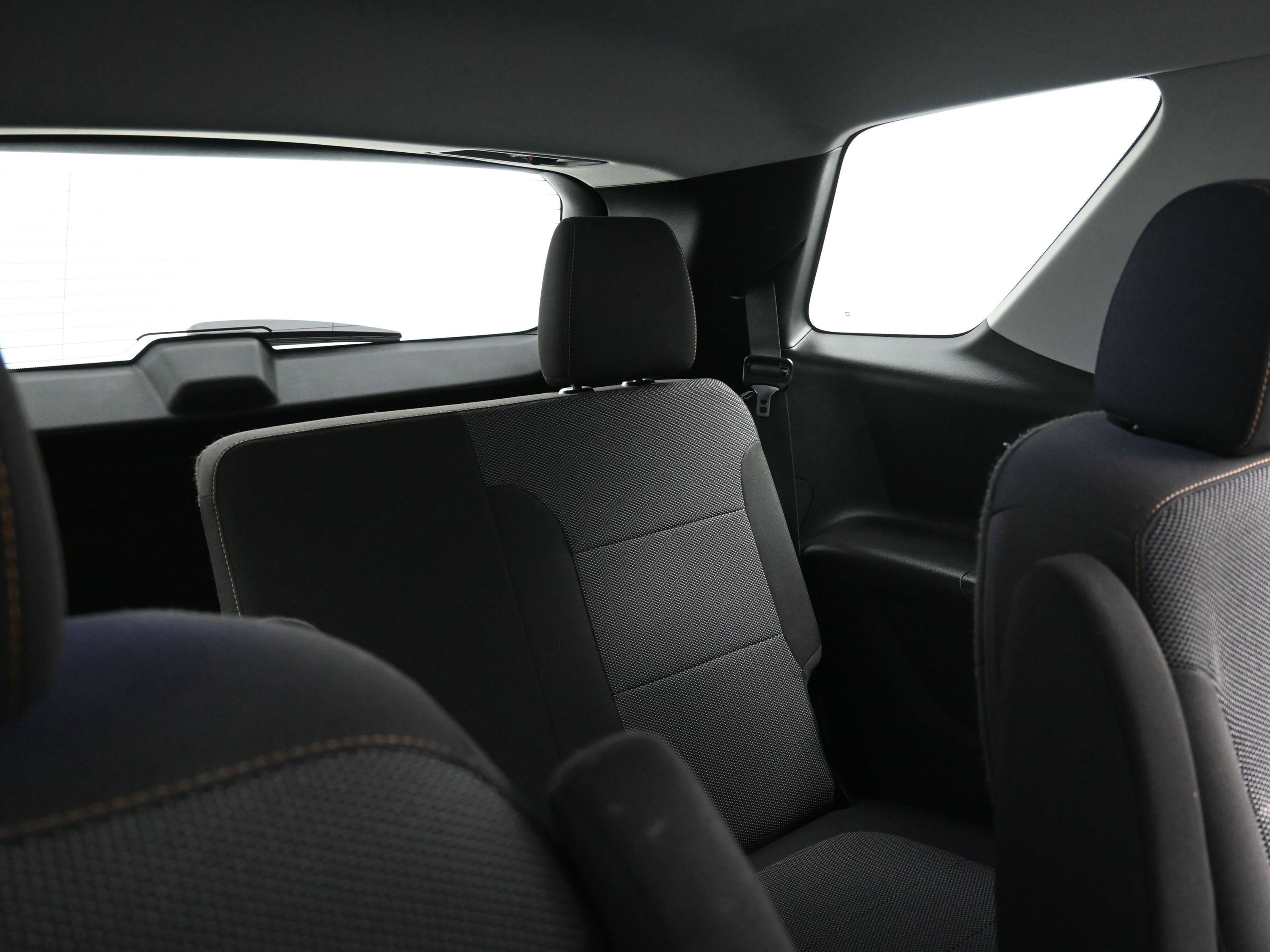 Used 2020 Chevrolet Traverse LT w/ LPO, Black Accent Package image 24