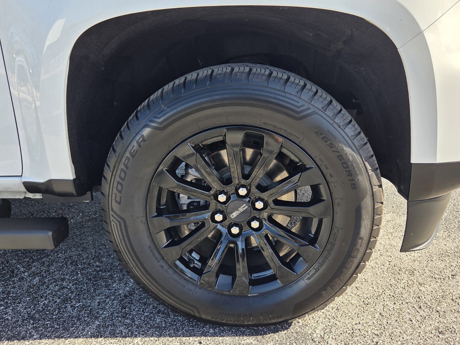 Used 2021 GMC Canyon Elevation image 10