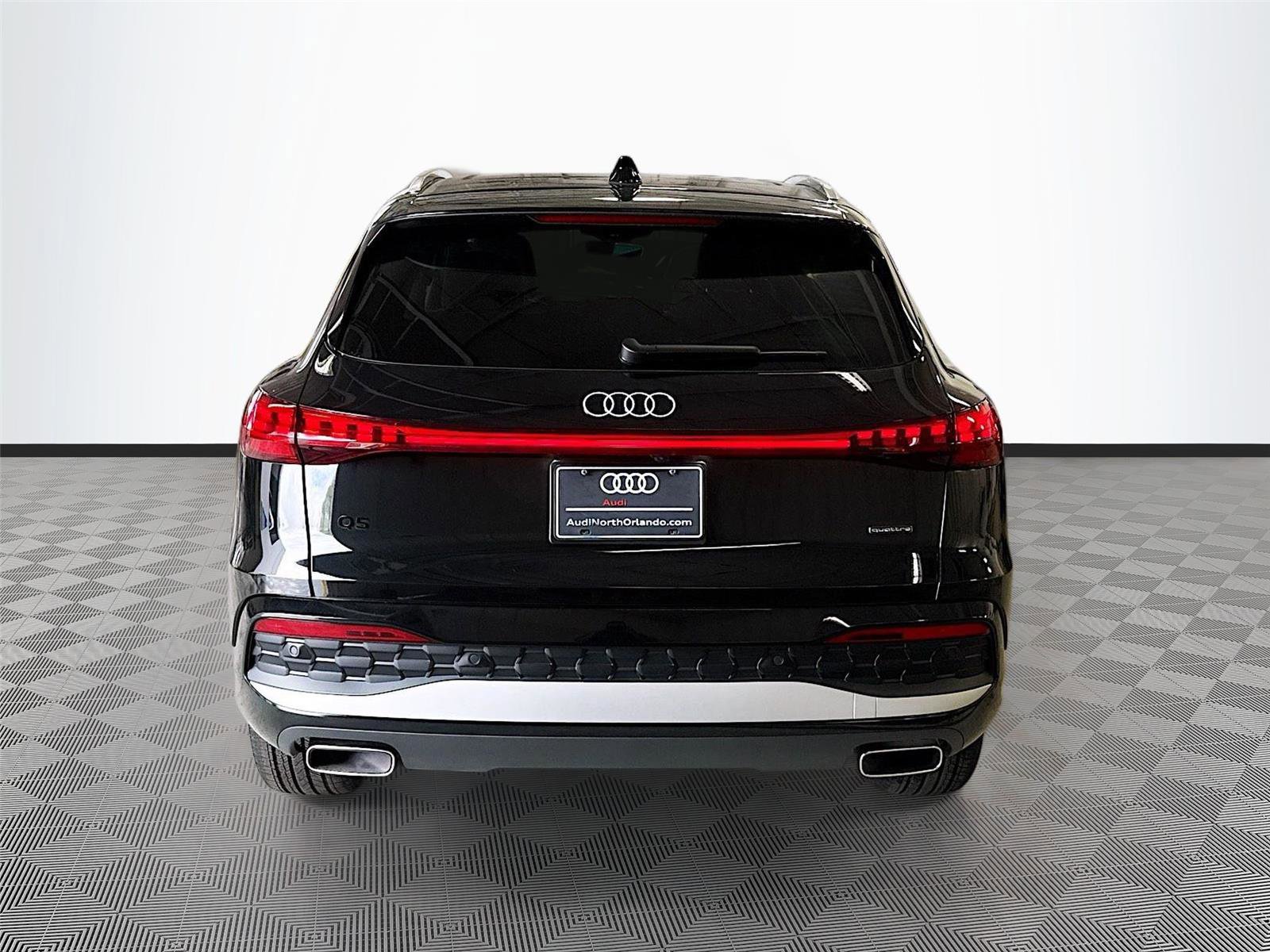 Certified 2025 Audi Q5 Premium w/ Convenience Package AWD/4WD image 6