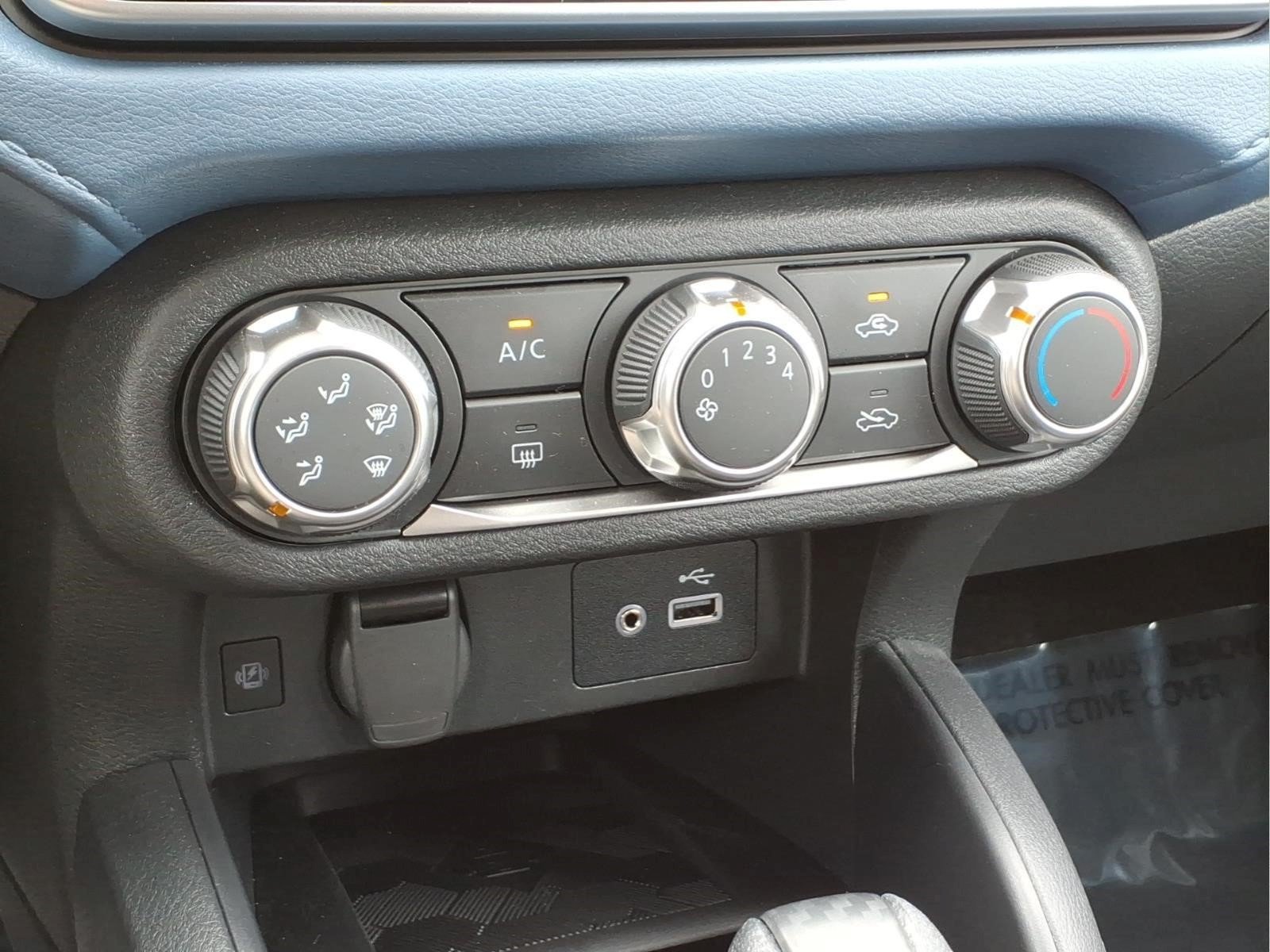Certified 2025 Nissan Versa SV w/ Trunk Package FWD image 18