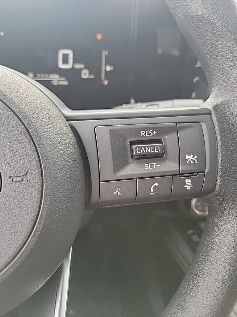 New 2025 Nissan Kicks SV w/ SV Premium Package image 26