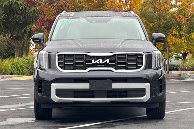 New 2025 Kia Telluride S image 9