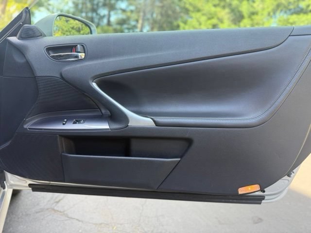 Used 2013 Lexus IS 250C w/ F-Sport Pkg w/Summer Tires RWD image 19