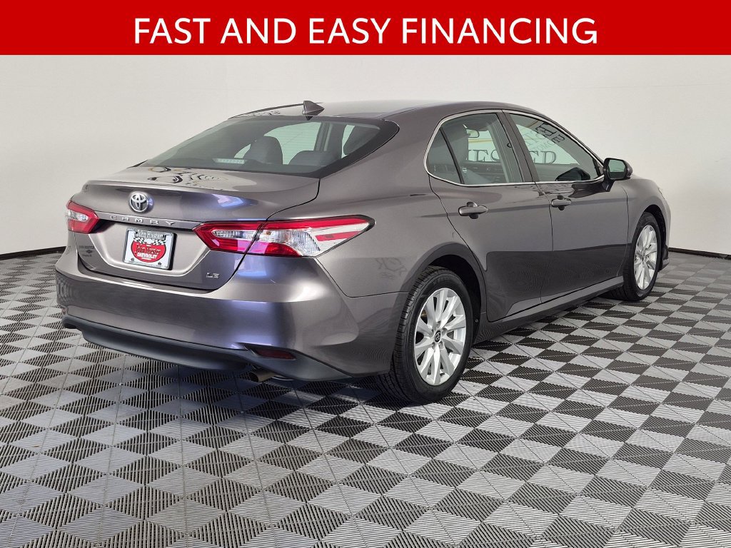 Used 2020 Toyota Camry LE w/ Carpet Mat Package FWD image 4