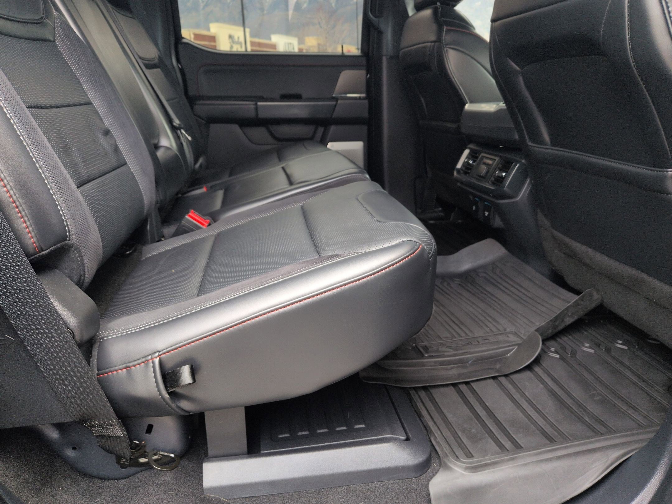 Used 2024 Ford F150 Raptor image 33