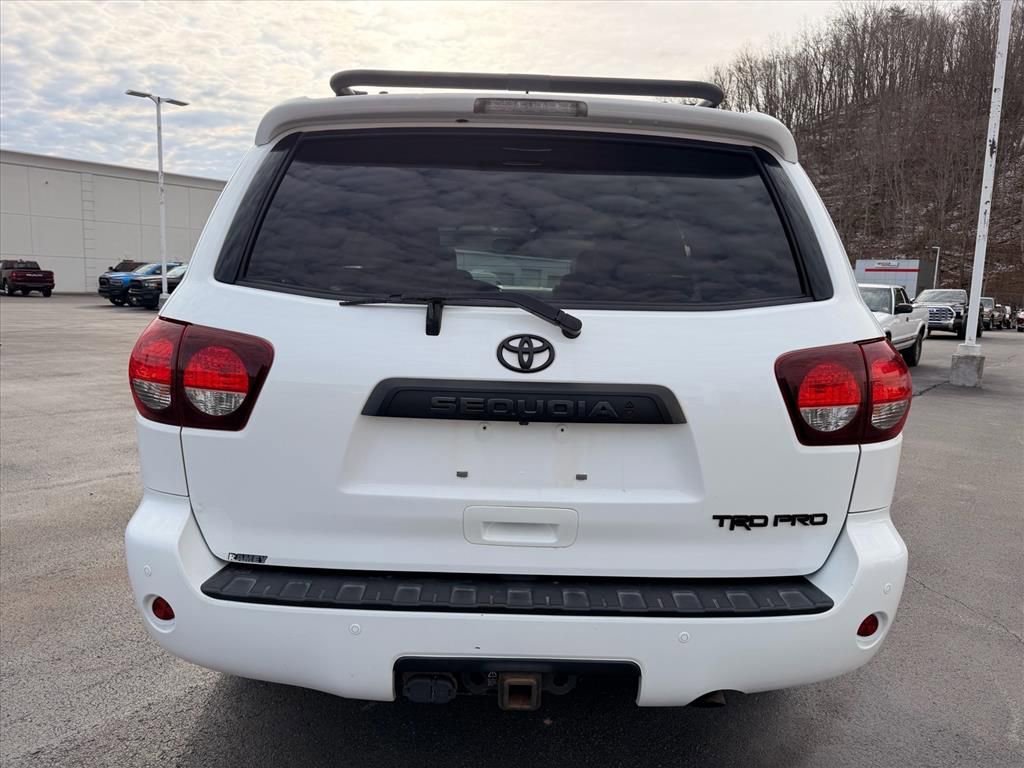 Used 2020 Toyota Sequoia TRD Pro AWD/4WD image 6