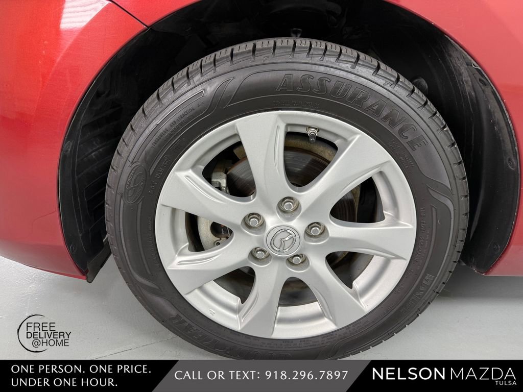 Used 2011 MAZDA MAZDA3 i Touring FWD image 11