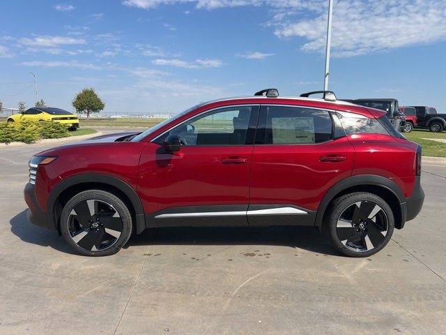 New 2026 Nissan Kicks SR image 4