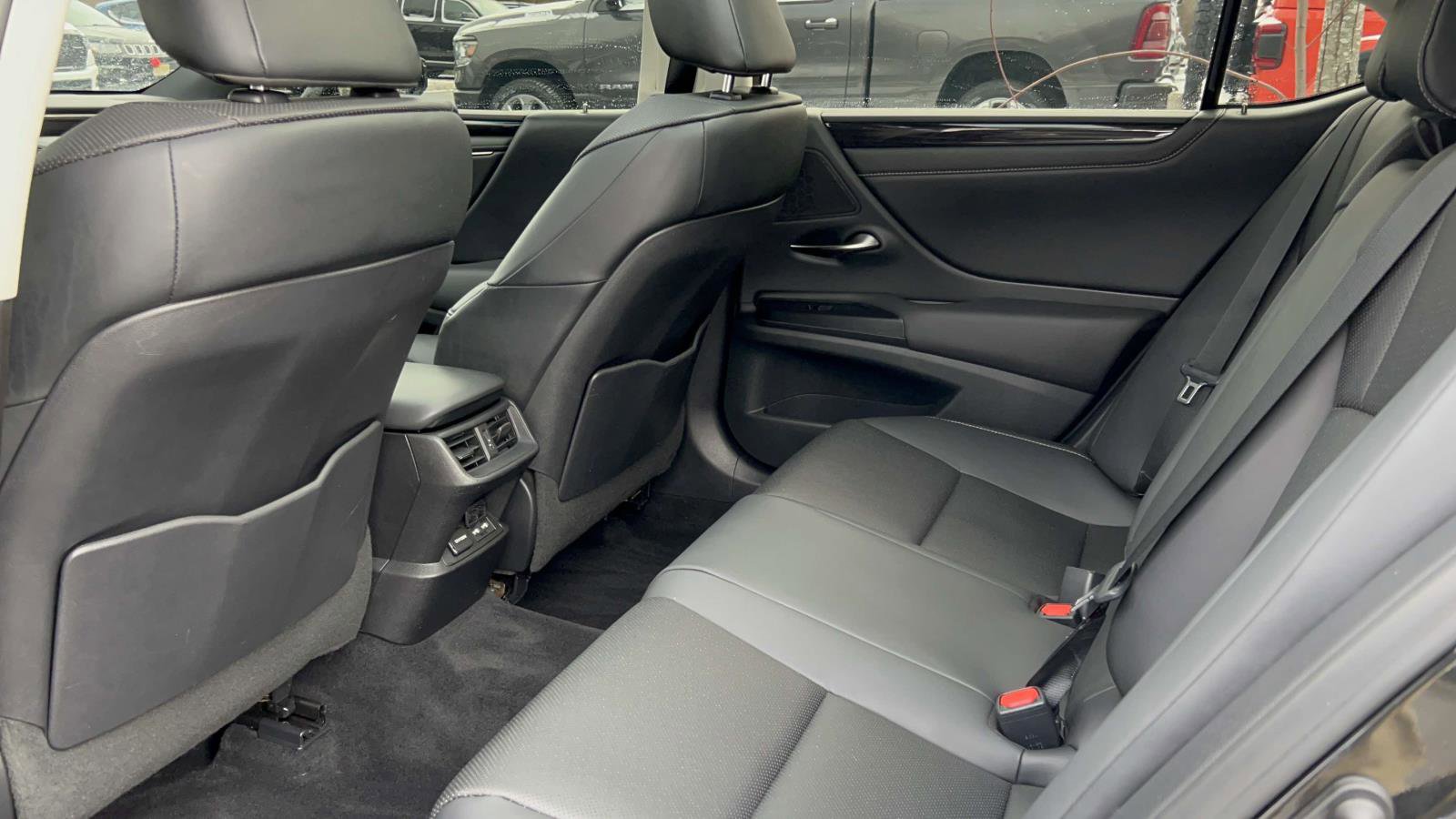 Used 2021 Lexus ES 350 w/ Premium Package image 32