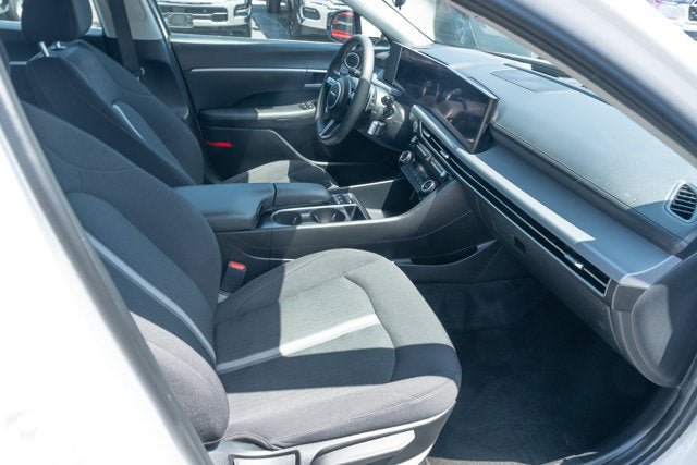 Used 2025 Hyundai Sonata SEL FWD image 40