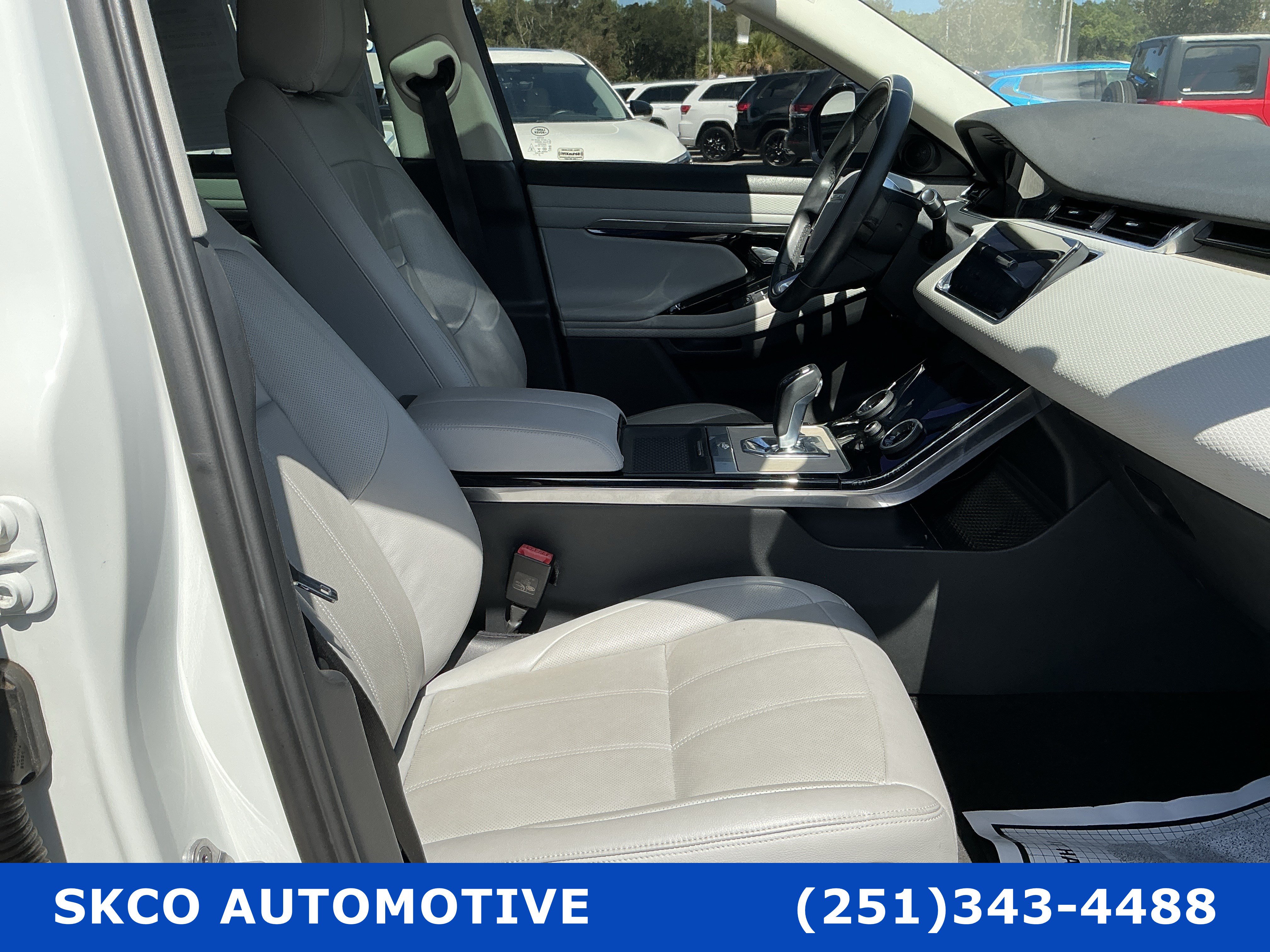 Used 2020 Land Rover Range Rover Evoque S AWD/4WD image 13
