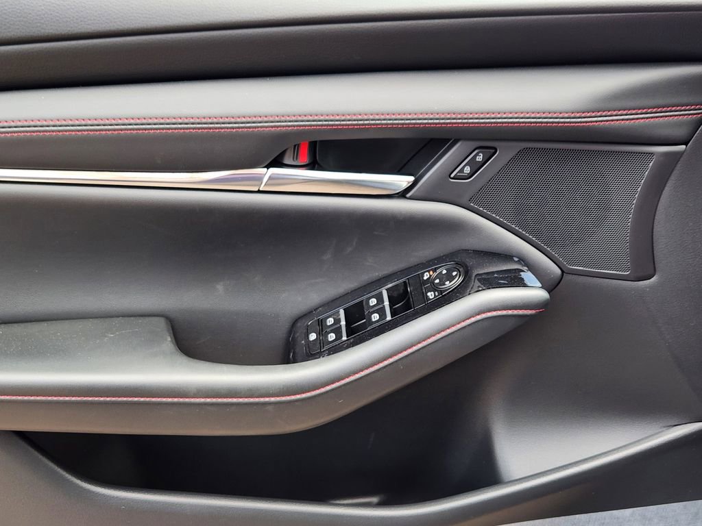 New 2026 MAZDA MAZDA3 Carbon image 12