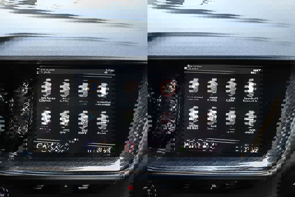 Used 2023 Buick Envision Preferred image 15