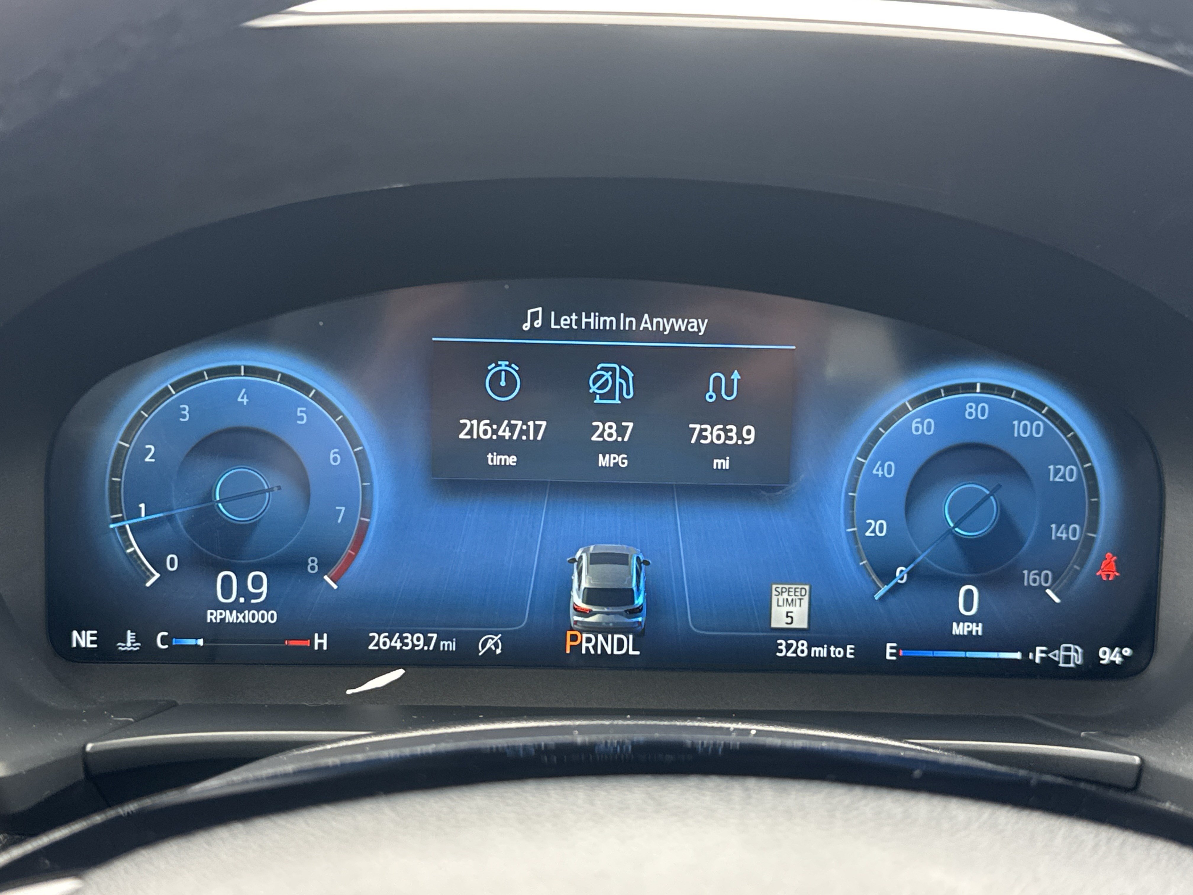Certified 2025 Ford Escape Platinum AWD/4WD image 18