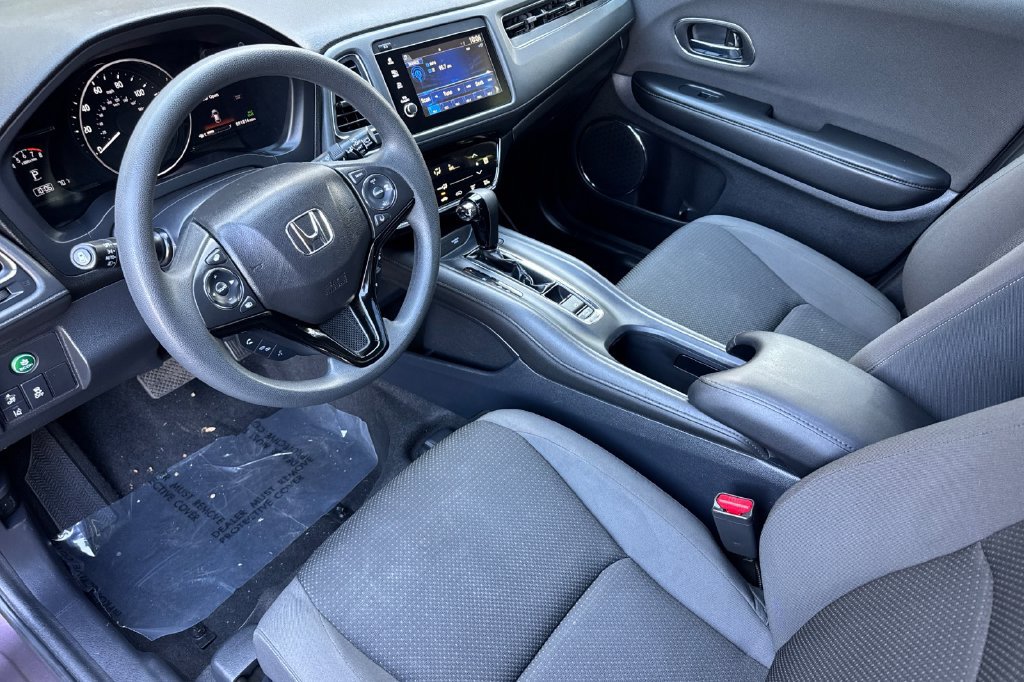 Used 2019 Honda HR-V EX image 9