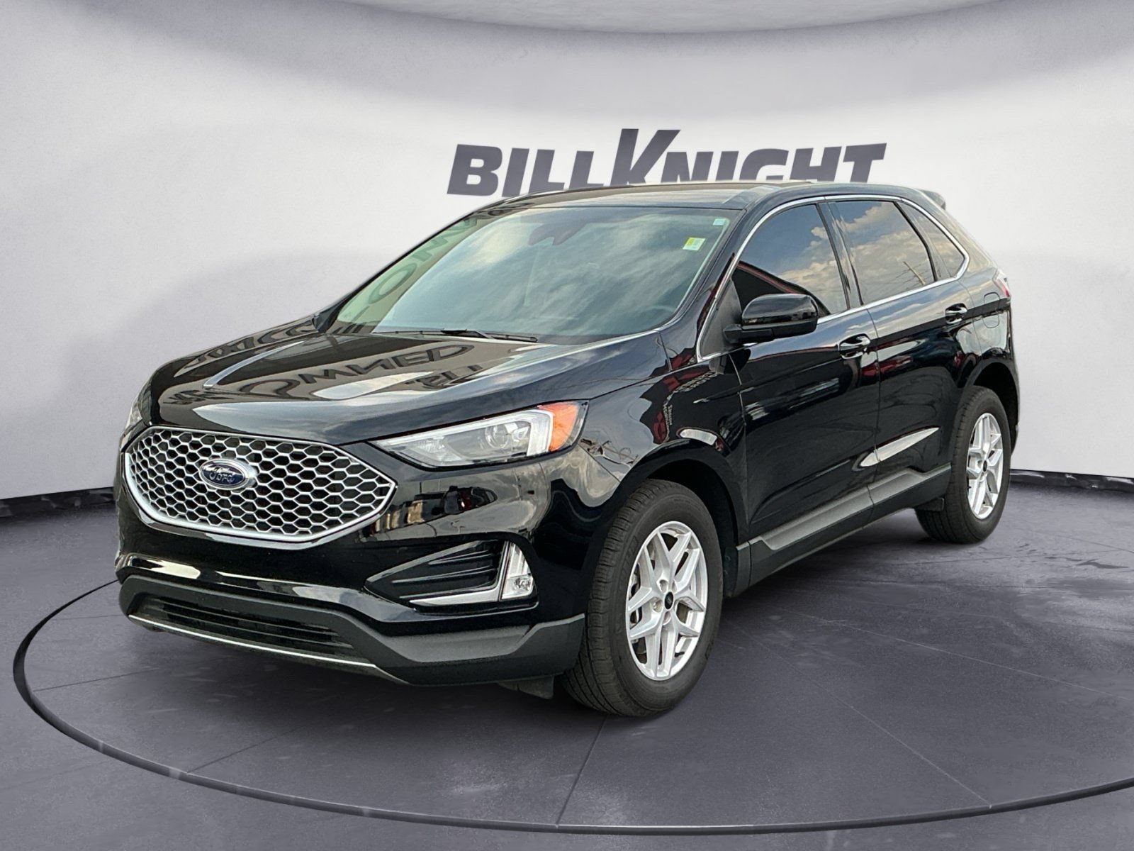 Used 2024 Ford Edge SEL w/ Convenience Package